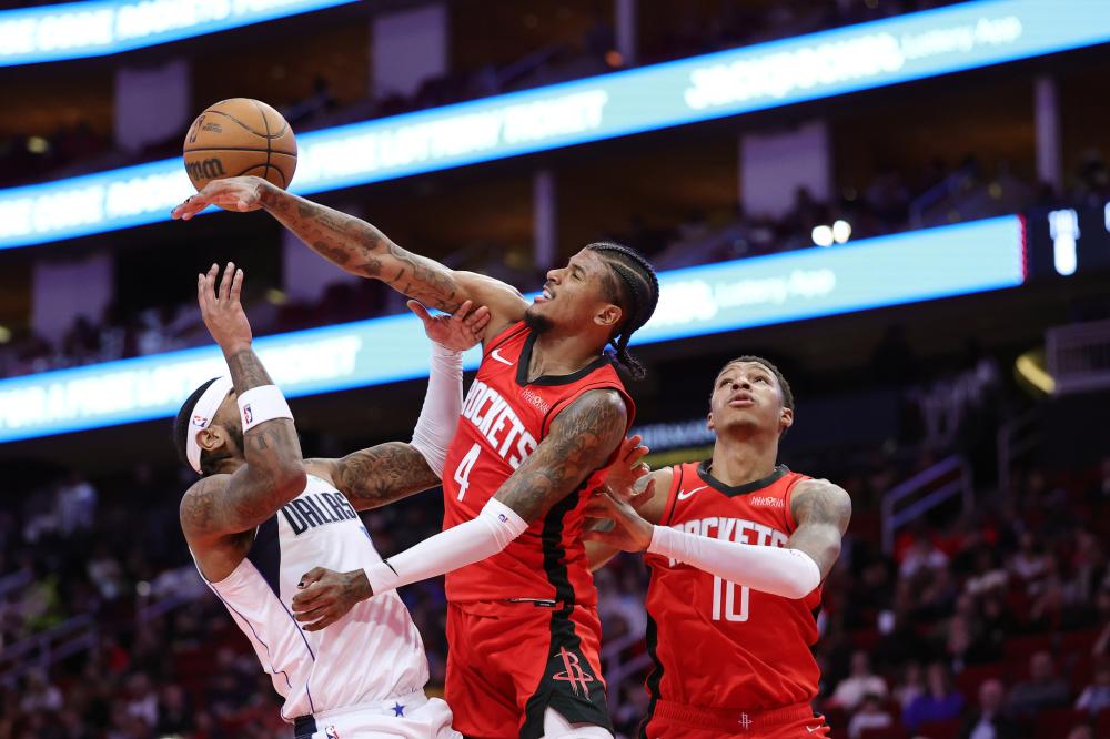 他迅速适应 他迅速适应